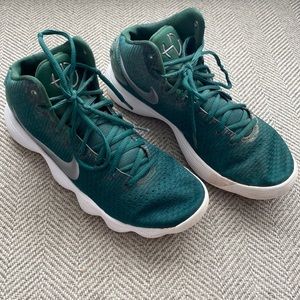 Kevin Durant’s green sneakers, womens size 7.5.